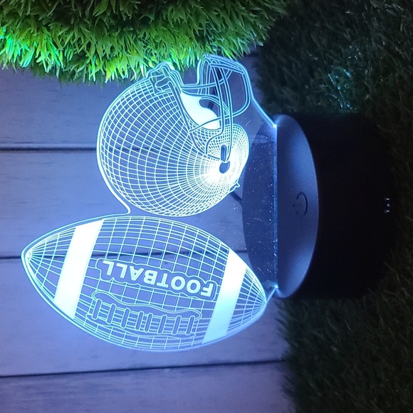 3D Football & Helmet Night Light LED color changing USB cord or battery NWT "HP" - Picture 6 of 10